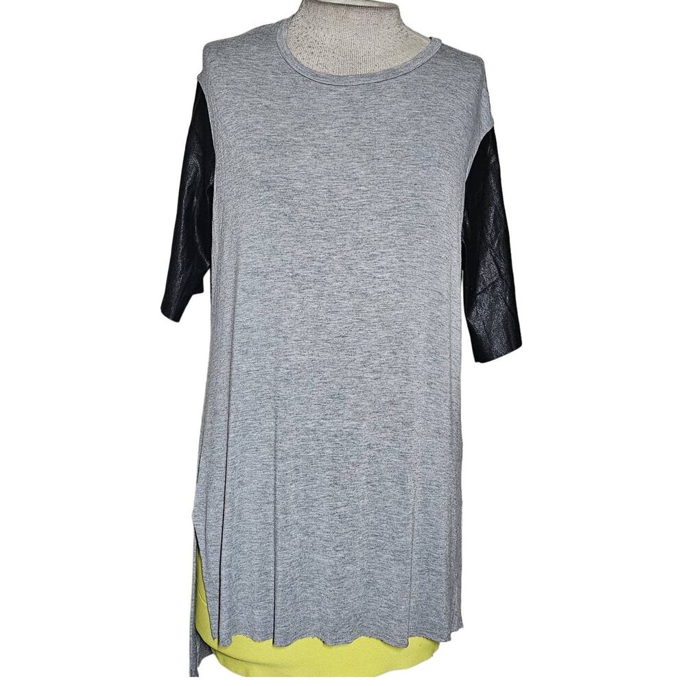 BCBGeneration Gray with Black Coated Sleeves Tee Size XS